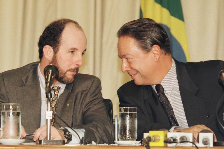 O então presidente do Banco Central, Armínio Fraga, e o ministro da Fazenda à época, Pedro Malan, em 1999