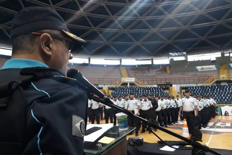 Policiais aposentados começam a reforçar segurança no Ceará