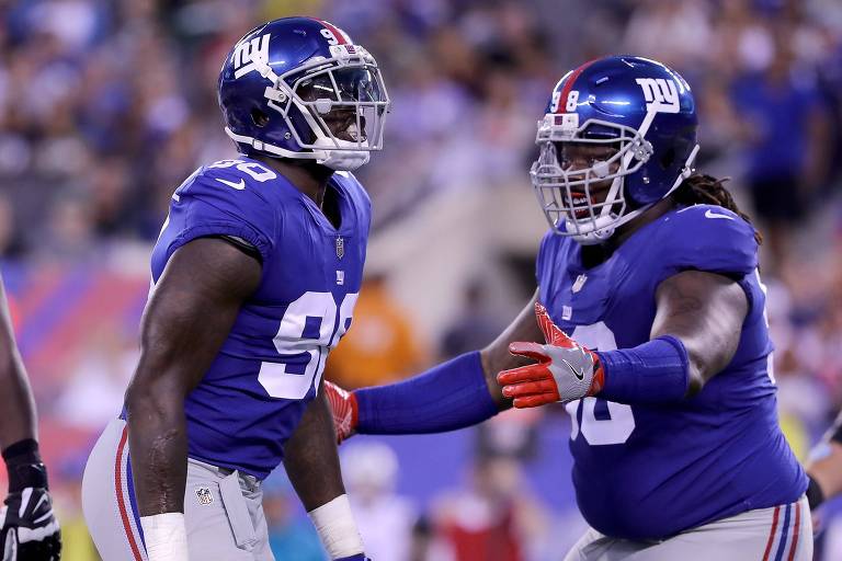 Damon Harrison, à direita, está no Detroit Lions depois de passagem pelo New York Giants