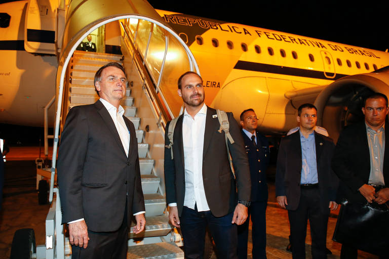 Jair Bolsonaro embarca para Davos, na Suíça, para participar do Fórum Econômico Mundial. Ele usou o avião conhecido como Aerolula
