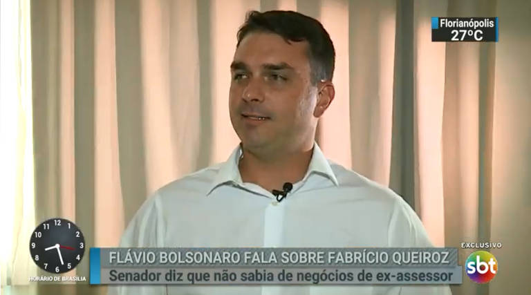 Flávio Bolsonaro concede entrevista ao SBT na qual se defendeu de suspeitas sobre movimentações financeiras feitas pelo seu ex-assessor Fabrício Queiroz