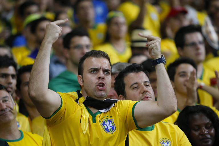 Torcedor xinga durante a partida entre Brasil e Alemanha, no Mineirão, pela semifinal da Copa do Mundo de 2014