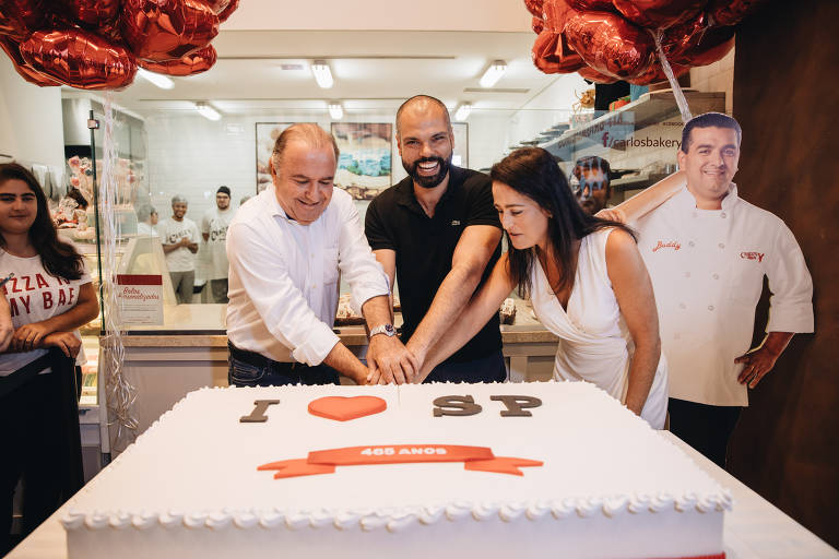 Prefeito Bruno Covas na Carlo's Bakery, no Jardins, nas comemorações do aniversário de São Paulo