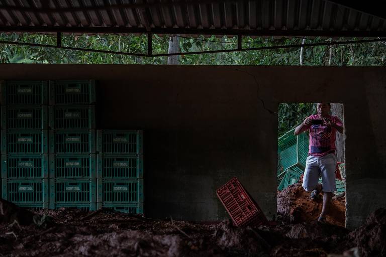 Embora tenha avançado no nono mês do ano, o setor amarga um recuo no acumulado do ano. Parte disso ocorre devido à paralisação ocorrida no setor extrativo que ocorreu após o desastre de Brumadinho