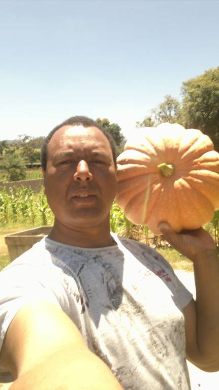 O mecânico Mauro Marcos da Silva, 49, que perdeu uma casa em Bento Rodrigues em 2015
