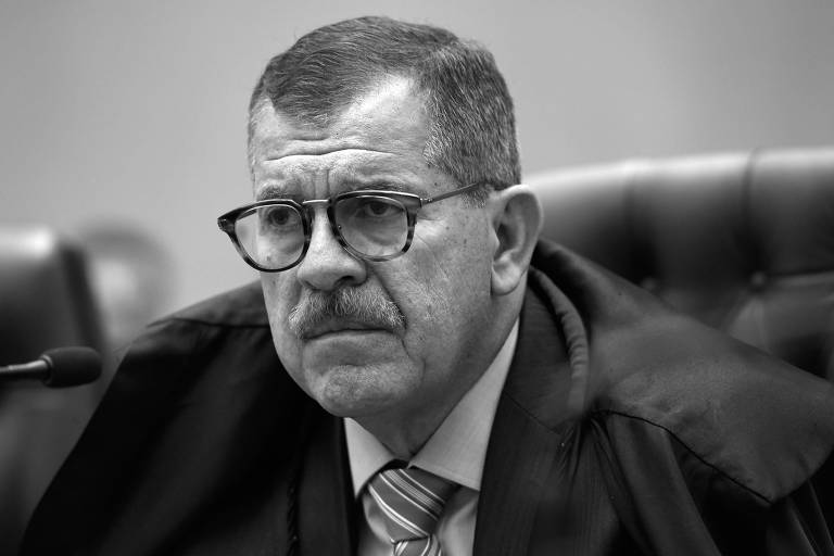 O ministro do STJ  Humberto Martins, corregedor nacional de Justiça 
