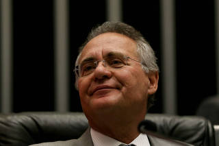 Renan Calheiros comanda sessão para votar a LDO