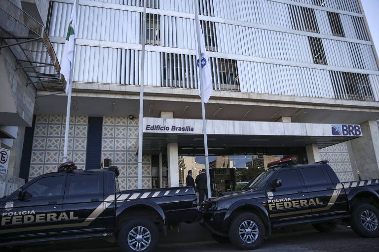 A Polícia Federal deflagou operação para investigar esquema de pagamento de propina a diretores e ex-diretores do Banco de Brasília (BRB) em troca de investimentos em empreendimentos