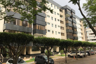 Prédio residencial em Brasília, onde Jair Bolsonaro tem um apartamento
