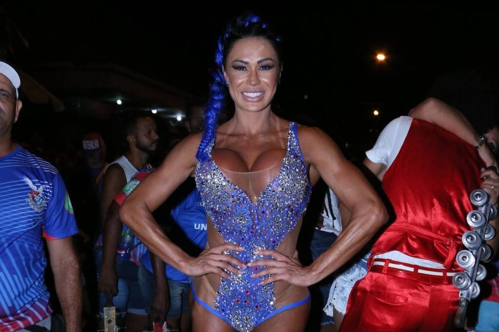 F5 Celebridades Carnaval Gracyanne Barbosa Diz Que