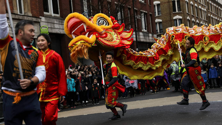 Ano Novo Chinês - 11/04/2019 - Ano novo chines - Fotografia - Folha de