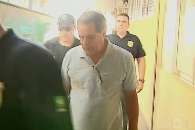 Irmão de Dirceu completa 1 ano preso por crime pelo qual ex-ministro está solto