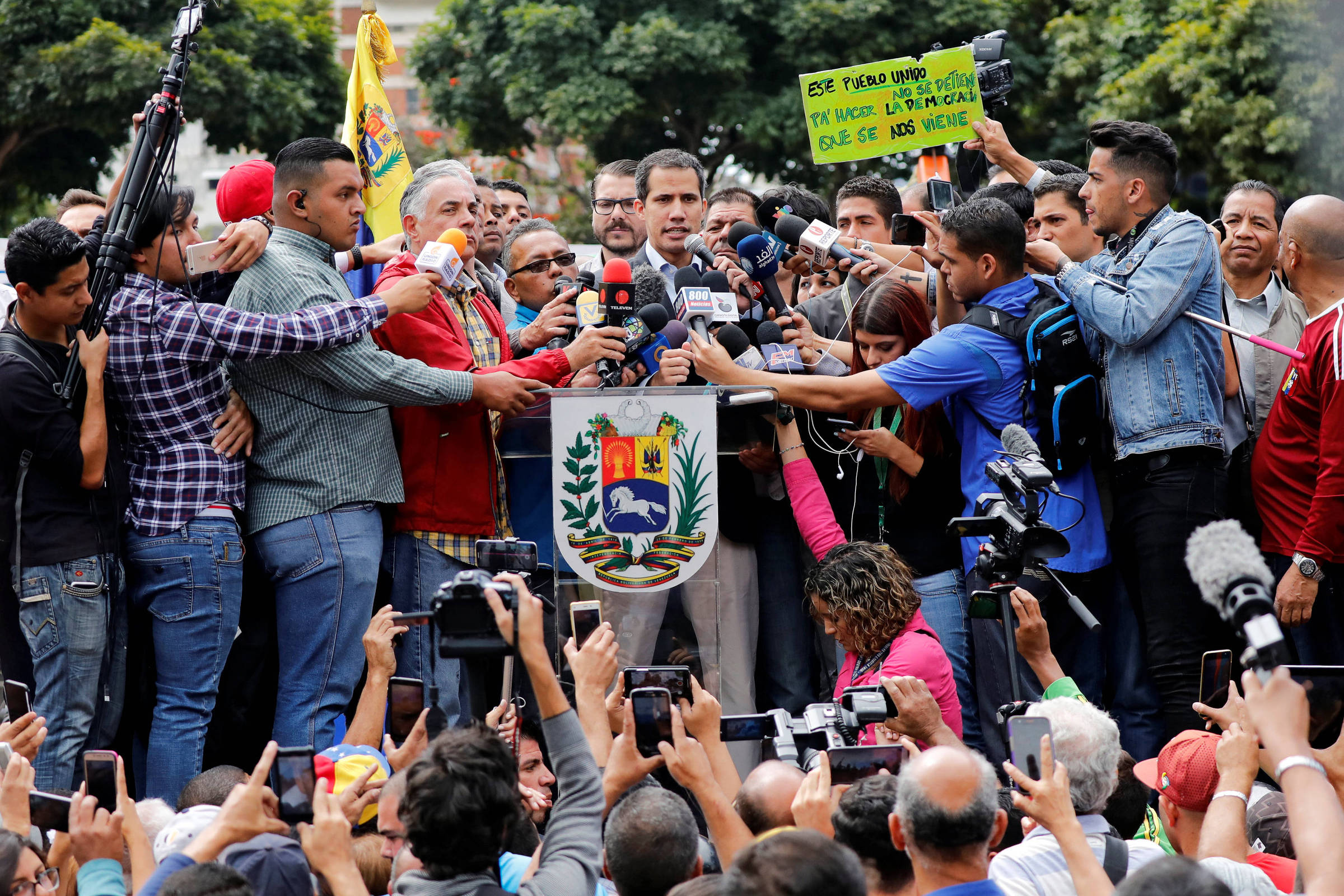 Brasil montará força-tarefa para entrega de ajuda humanitária à Venezuela