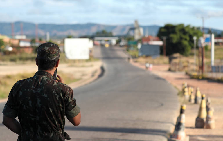 Russos e venezuelanos operam na fronteira com Brasil - DefesaNet