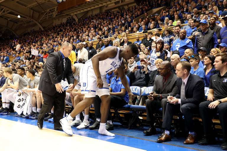 Duke vence Carolina do Norte com cestas inacreditáveis; assista