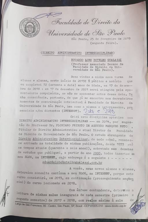 Texto entregue pelo professor Eduardo Lobo Botelho Gualazzi em sala de aula
