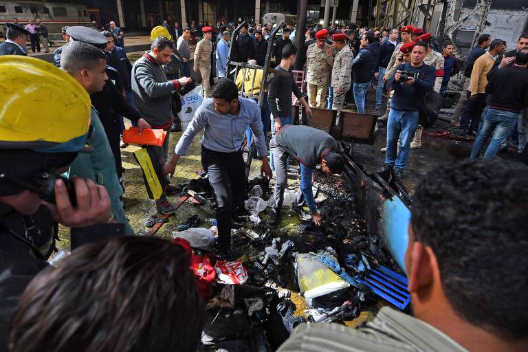 Acidente no Cairo deixa dezenas de mortos e feridos na estação de trem