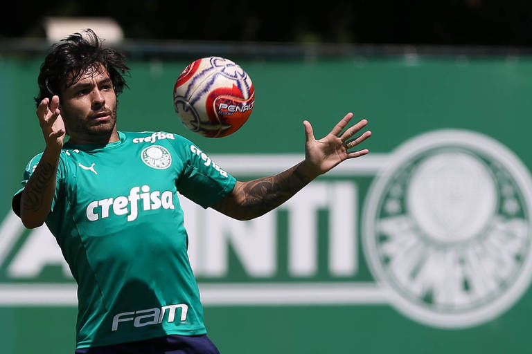 Ricardo Goulart treina na Academia de Futebol; o badalado Palmeiras tem de passar pelo São Paulo e brigar pelo título do Estadual sem "chororô"