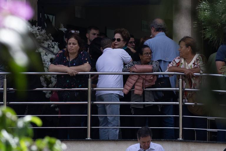 Ex-presidente Dilma no velório do neto de Lula em São Bernardo