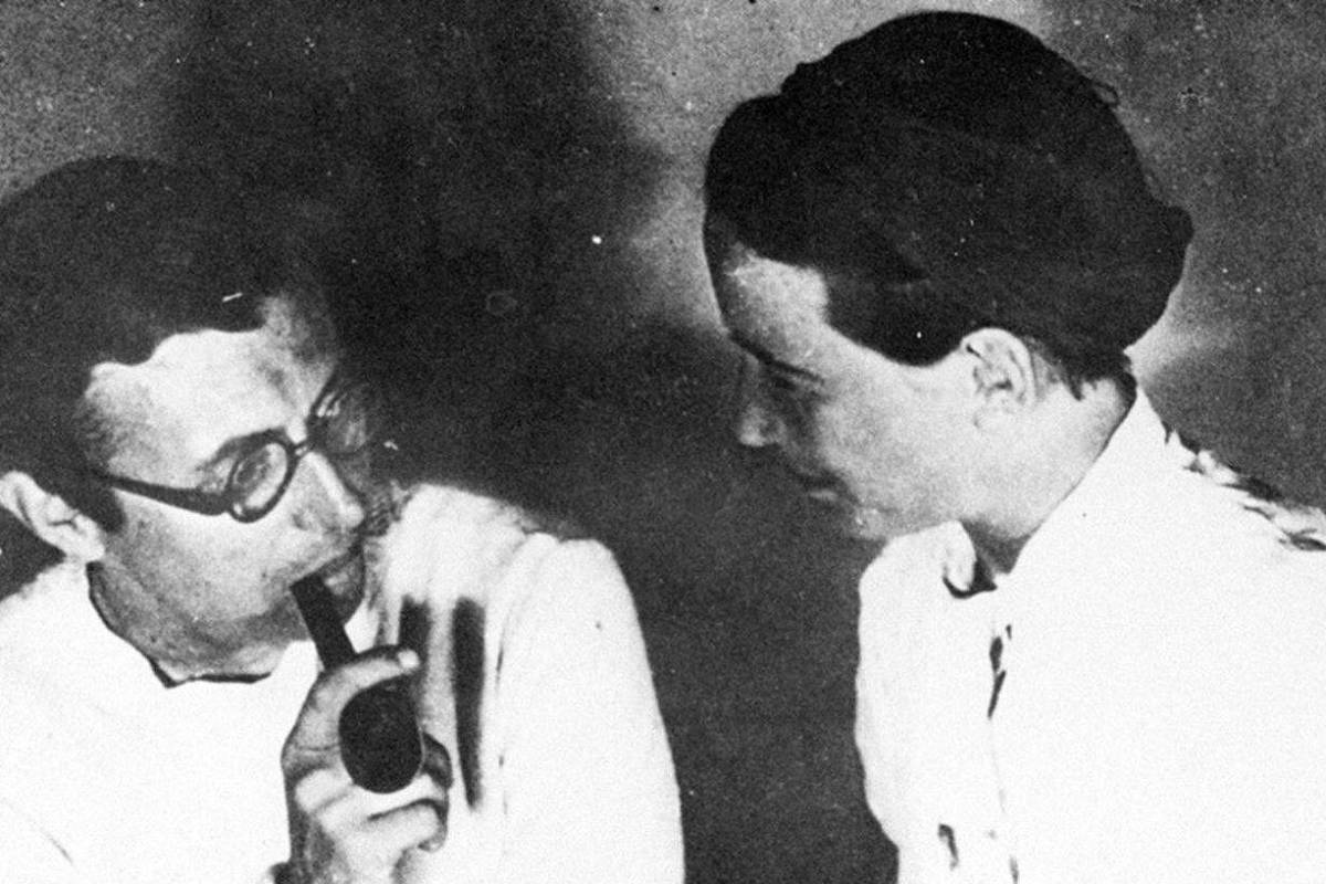 A história de JeanPaul Sartre e Simone de Beauvoir segundo uma amiga 03/03/2019 Ilustrada