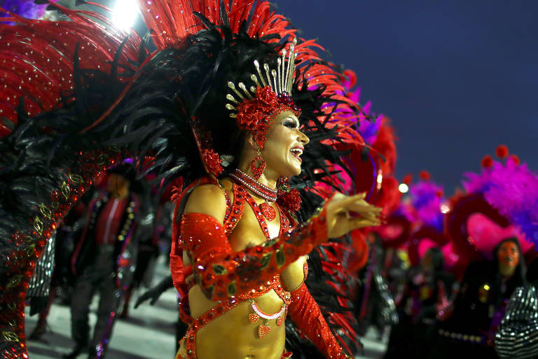 Morre no Rio o carnavalesco e cenógrafo Mário Monteiro