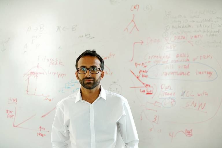 "Eu acho que isso muda um pouco o jogo", disse o Ravindra Gupta, um virologista da University College London