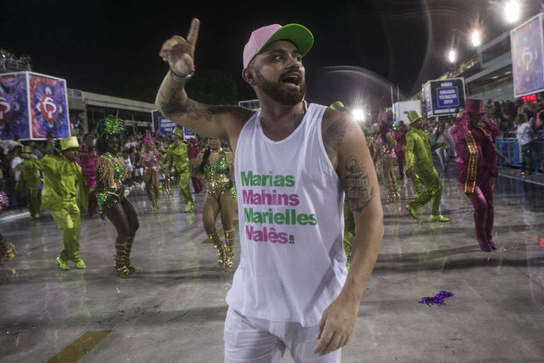 Carnavalesco Leandro Vieira diz que quer ficar na Mangueira
