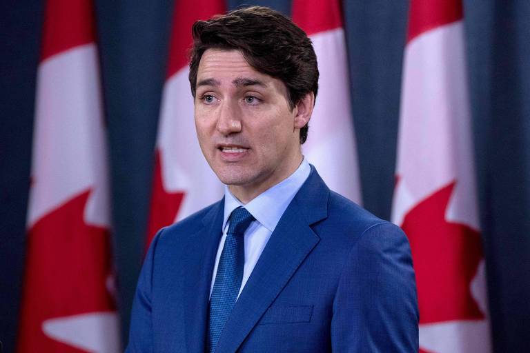 O primeiro-ministro do Canadá, Justin Trudeau, em entrevista coletiva para se defender de acusações 