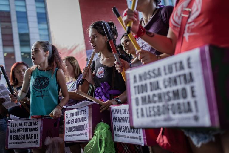 Resultado de imagem para Manifestações do Dia da Mulher ganham tom de resposta a ato pró-Bolsonaro