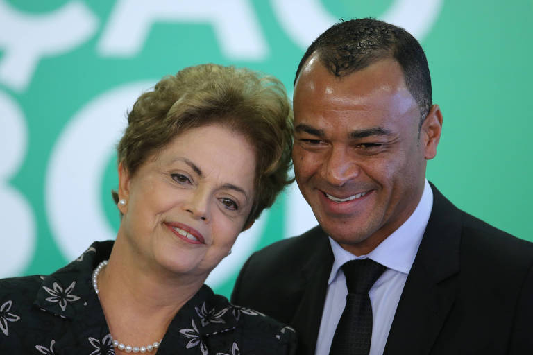 A ex-presidente Dilma Rousseff participa da cerimônia de anúncio das Medidas de Modernização do Futebol, em 2015
