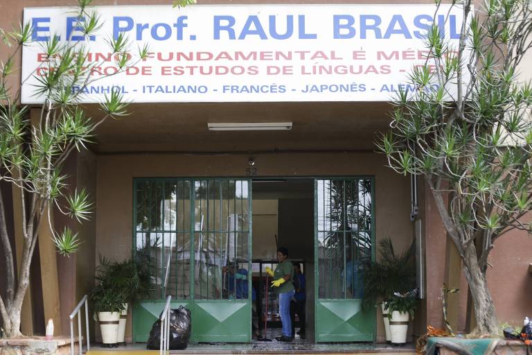 'É preciso respeitar o tempo da escola e das pessoas', diz Rossieli sobre a Raul Brasil