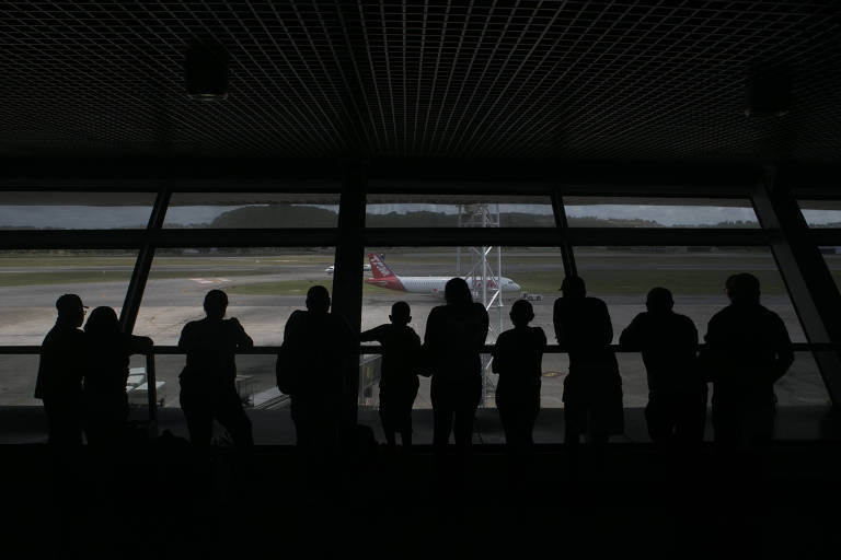 Com ágio de quase 1.000%, leilão de aeroportos arrecada R$ 2,4 bi