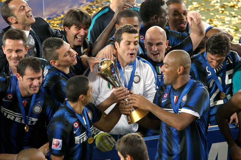 Jogadores da Inter de Milão comemoram o título da Champions em 2010