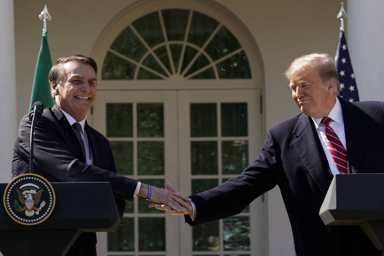O presidente Jair Bolsonaro e o colega americano, Donald Trump, durante encontro em Washington
