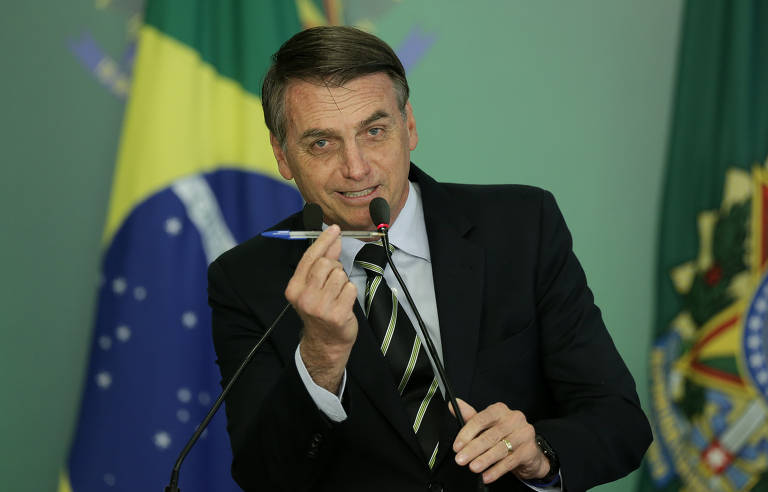 Bolsonaro ataca o governo