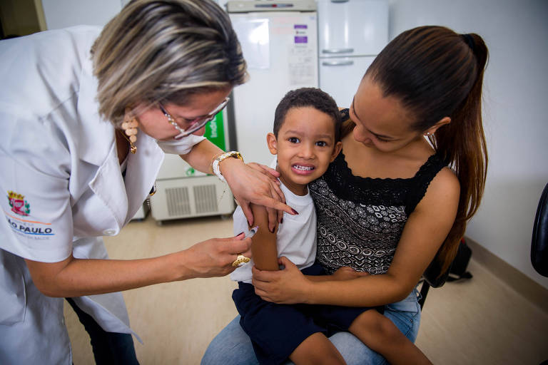 Campanha de vacinação contra gripe será ampliada para crianças de cinco anos
