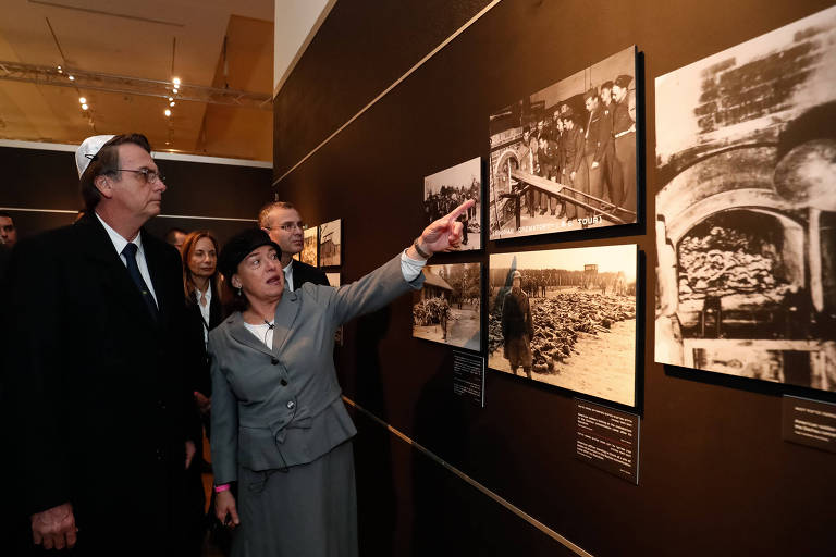 Jair Bolsonaro durante visita ao Centro Mundial de Memória do Holocausto, em Israel
