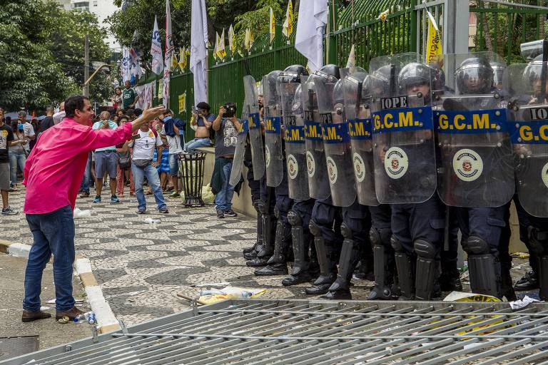 Em dezembro, conseguiu uma de suas maiores vitórias políticas: a aprovação da reforma da previdência municipal na Câmara. Com isso, comprou briga com servidores, mas aliviou os cofres da cidade