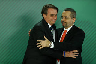 Jair Bolsonaro durante posse do ministro da Educação, Abraham Weintraub