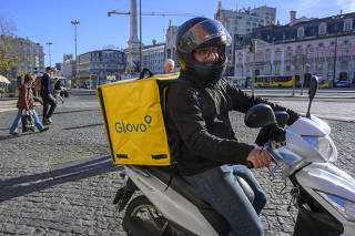 Glovo delivery service in Lisbon