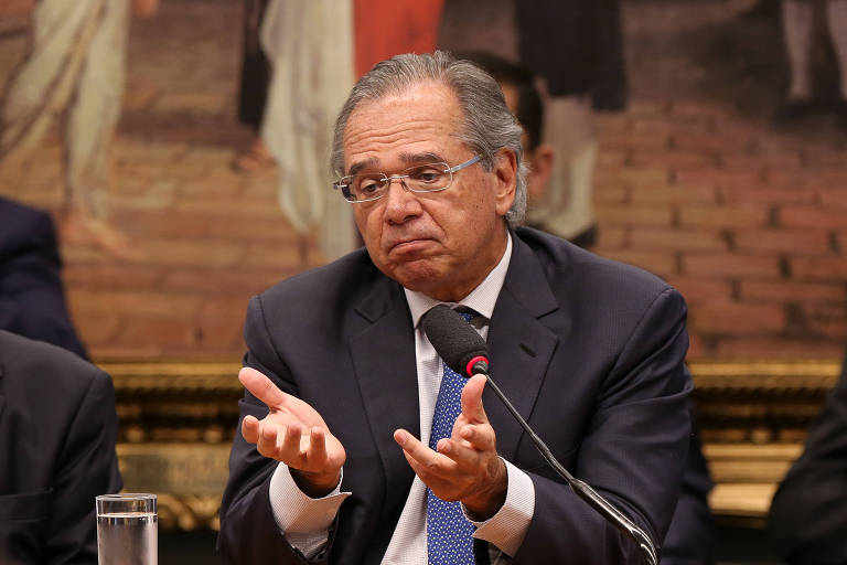 O ministro da Economia, Paulo Guedes, debate a reforma da Previdência em sessão da CCJ, na Câmara
