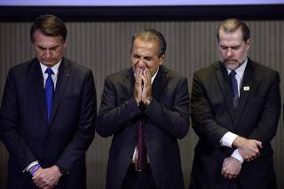 Bolsonaro almoça com lideranças evangélicas no Rio de Janeiro