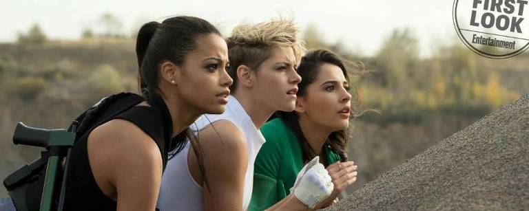 Kristen Stewart, Naomi Scott e Ella Balinska em cena de "As Panteras"