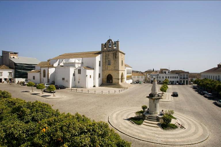 Conheça Faro, capital do Algarve