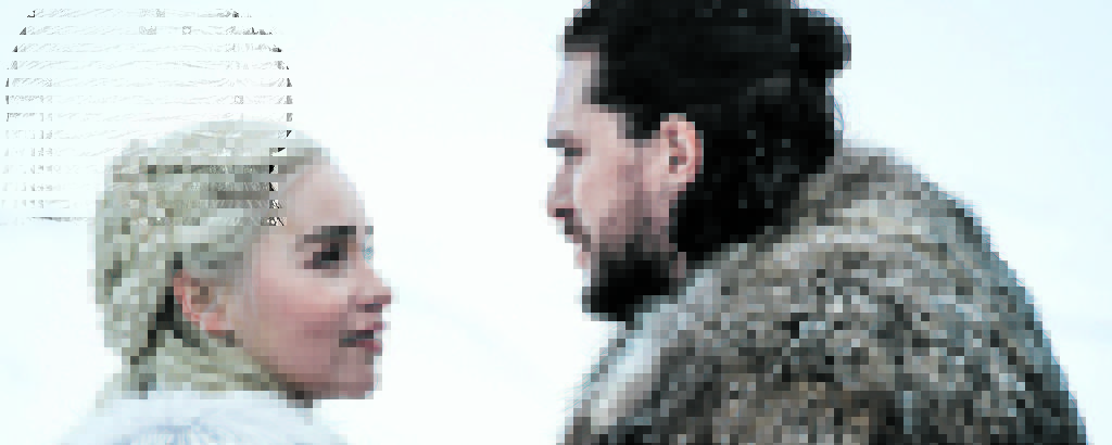 Daenerys Targaryen e Jon Snow, interpretados pelos atores Emilia Clarke e Kit Harington, em cena da última temporada de Game of Thrones