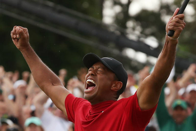 Trump e Obama parabenizam Tiger Woods por título