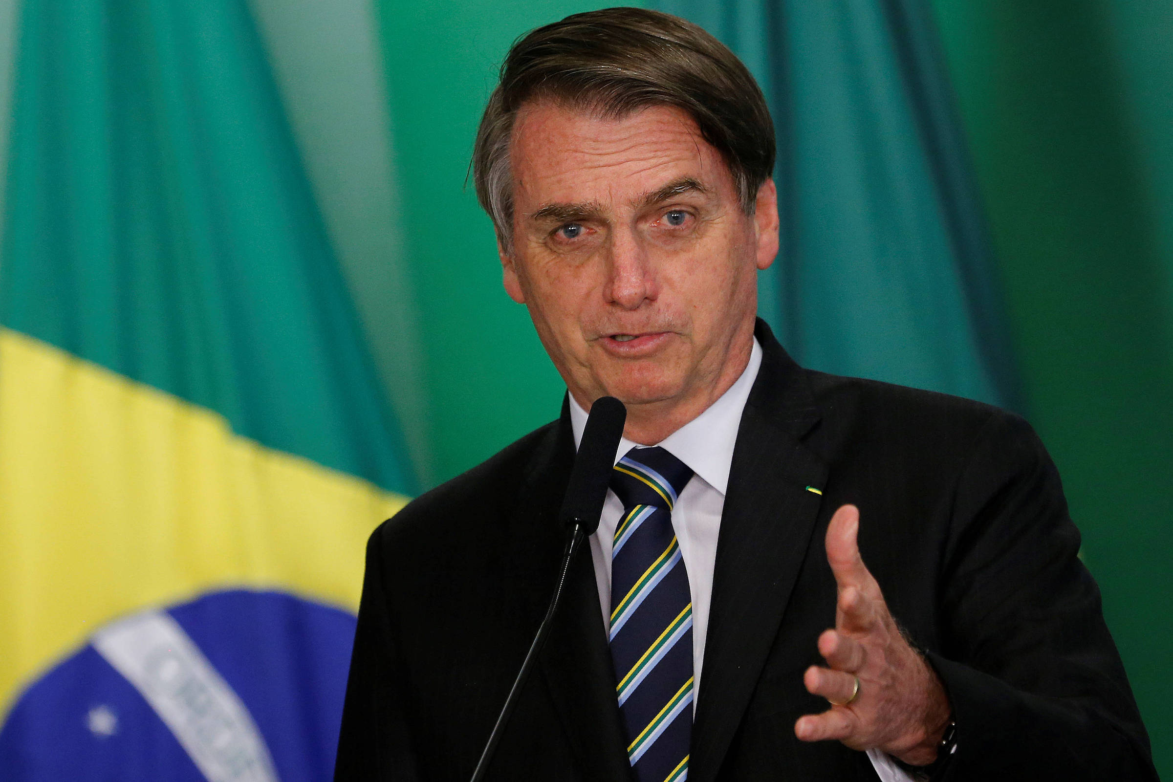 Museu de História Natural de NY cancela evento em homenagem a Bolsonaro