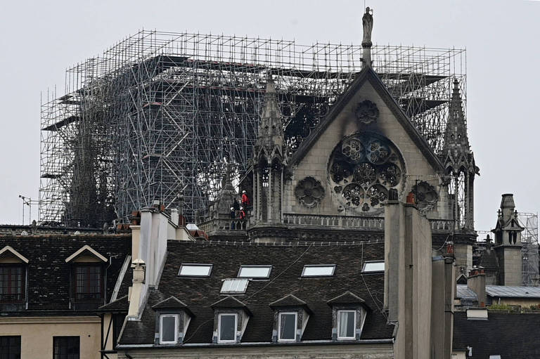 Doações prometidas para reconstrução de Notre-Dame somam mais de R$ 3 bilhões