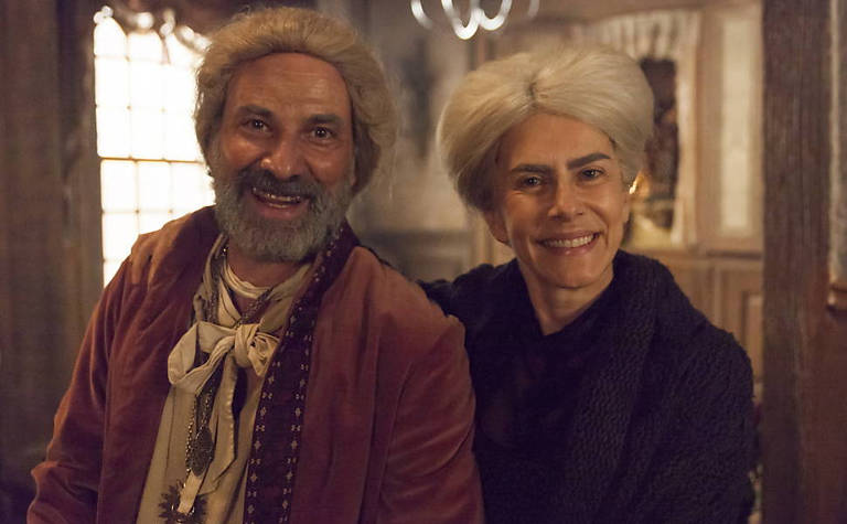 Mão-de-luva (Marco Ricca) e Dionísia (Maitê Proença) em Liberdade, Liberdade