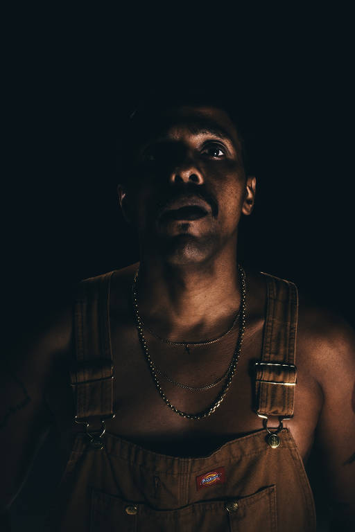 O rapper Black Alien, que lança novo trabalho